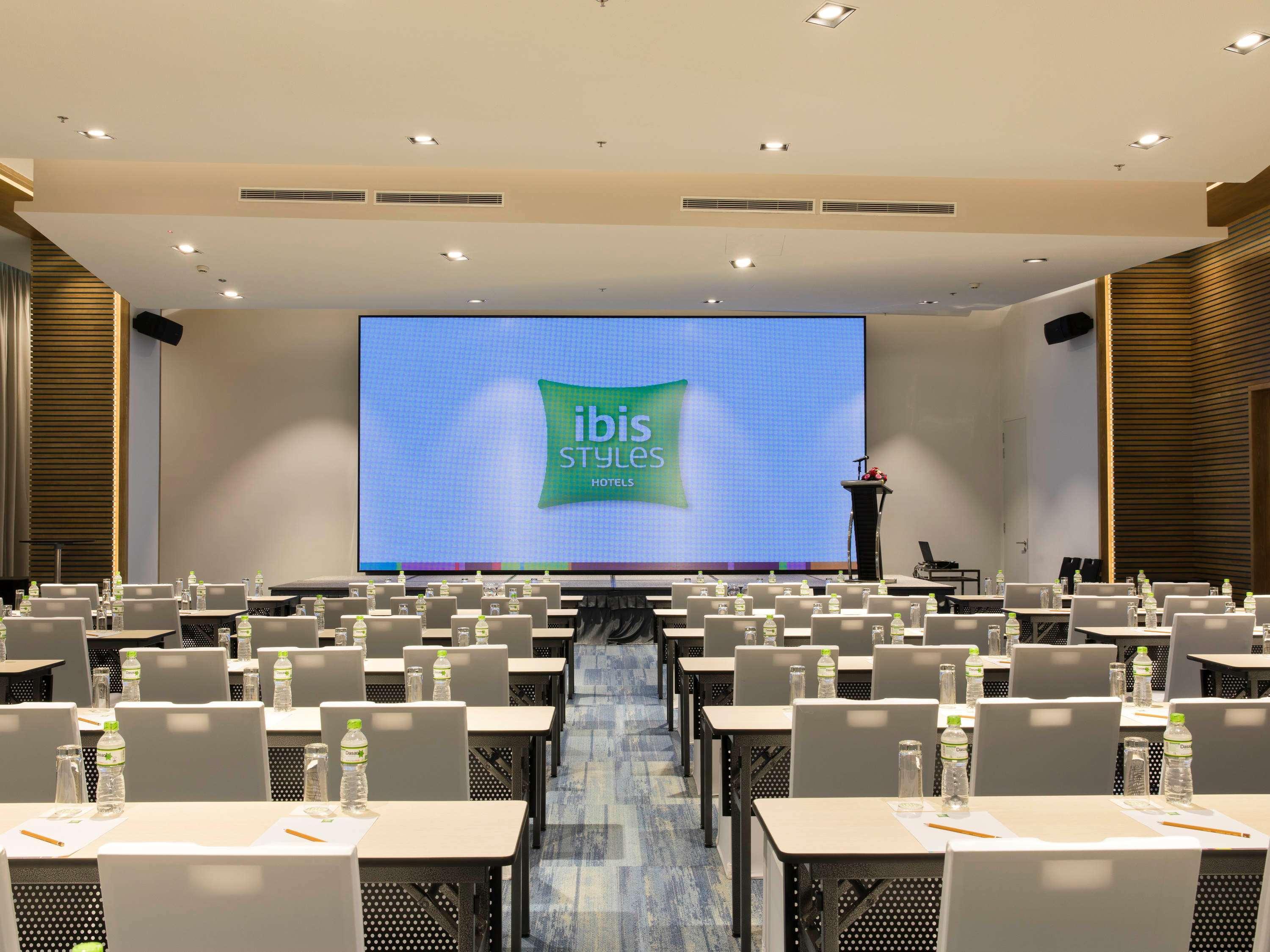 Ibis Styles Nha Trang Hotel Exterior photo